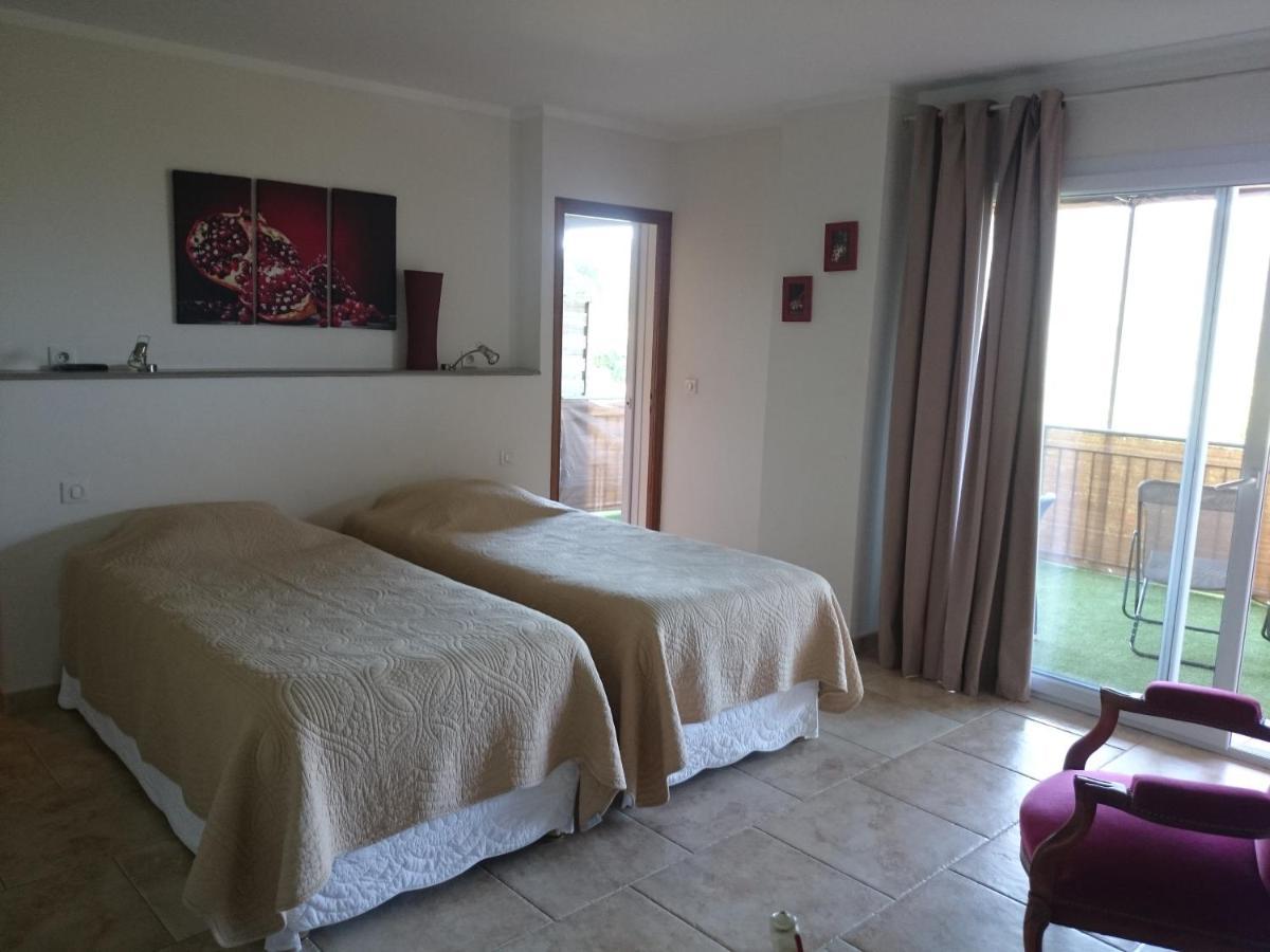 Au Relais Provencal Hotel บันโญลส์-ล็อง-โฟเรต์ ภายนอก รูปภาพ