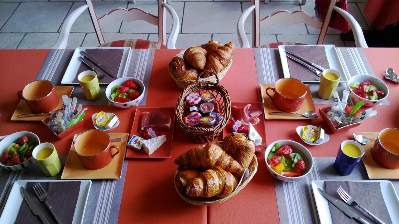 Au Relais Provencal Hotel บันโญลส์-ล็อง-โฟเรต์ ภายนอก รูปภาพ