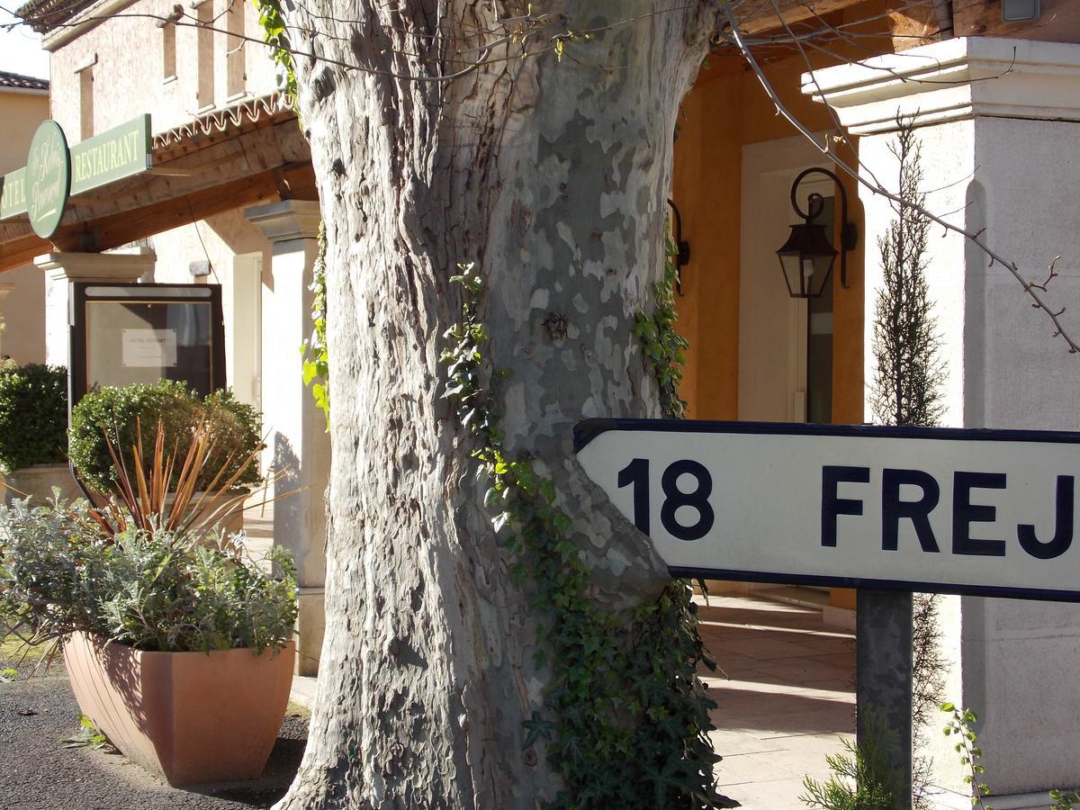 Au Relais Provencal Hotel บันโญลส์-ล็อง-โฟเรต์ ภายนอก รูปภาพ